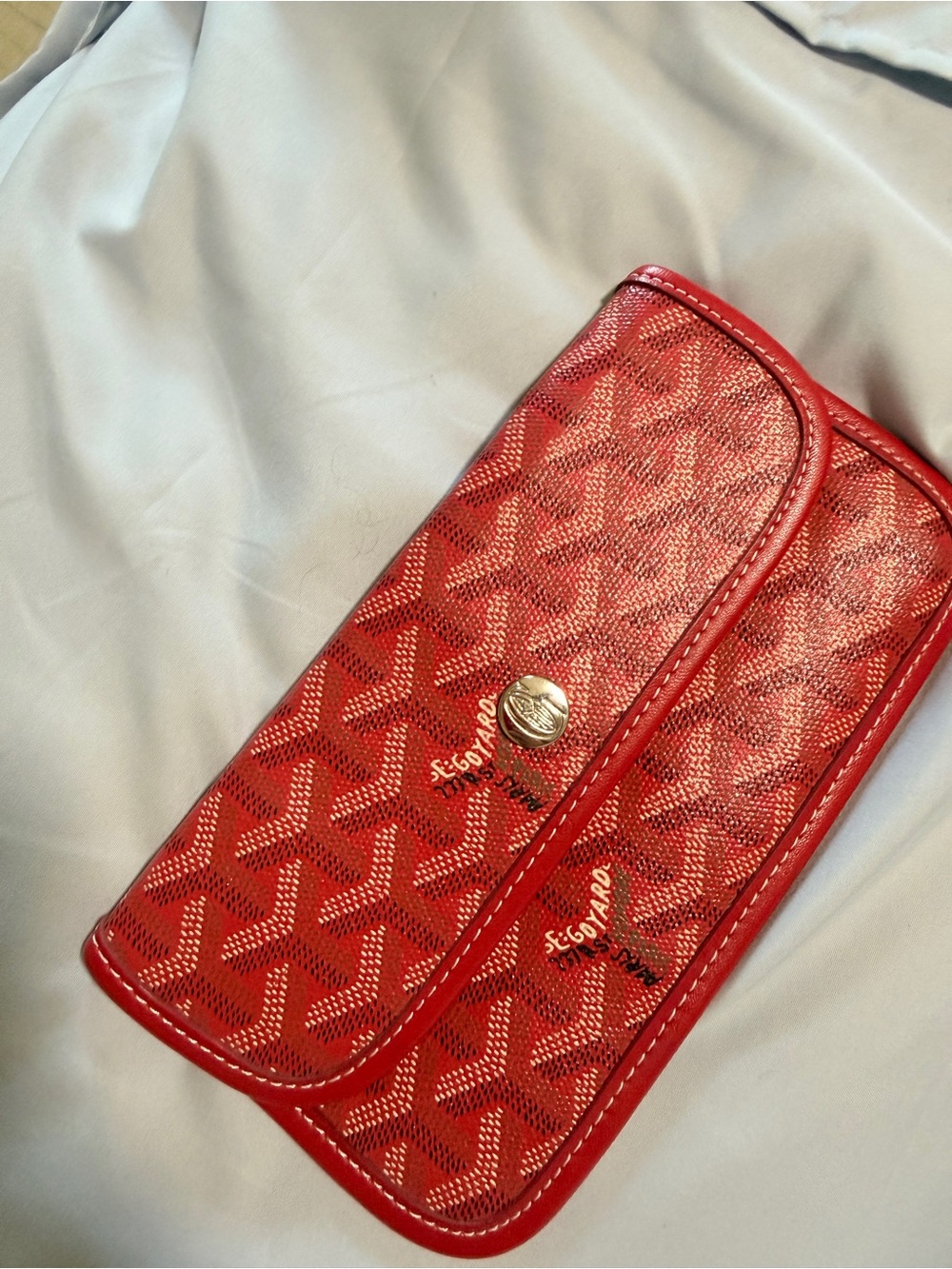 Red Wallet designer